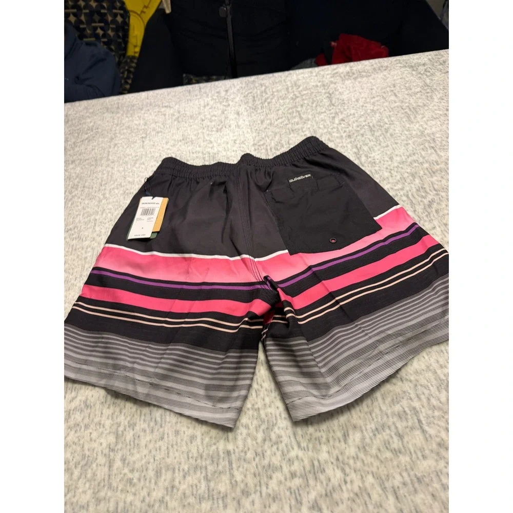 Quiksilver Men D Swell Vision Volley 17 Swim Trunks Black Pink Stripe Size S NWT